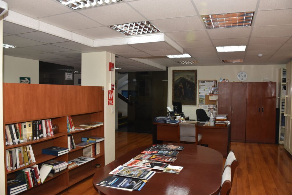 Biblioteca — Club Social Miraflores