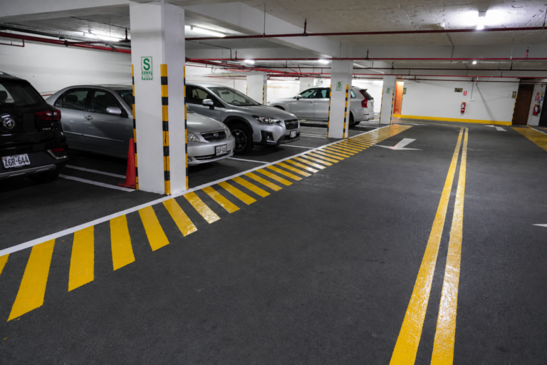 Estacionamientos — Club Social Miraflores